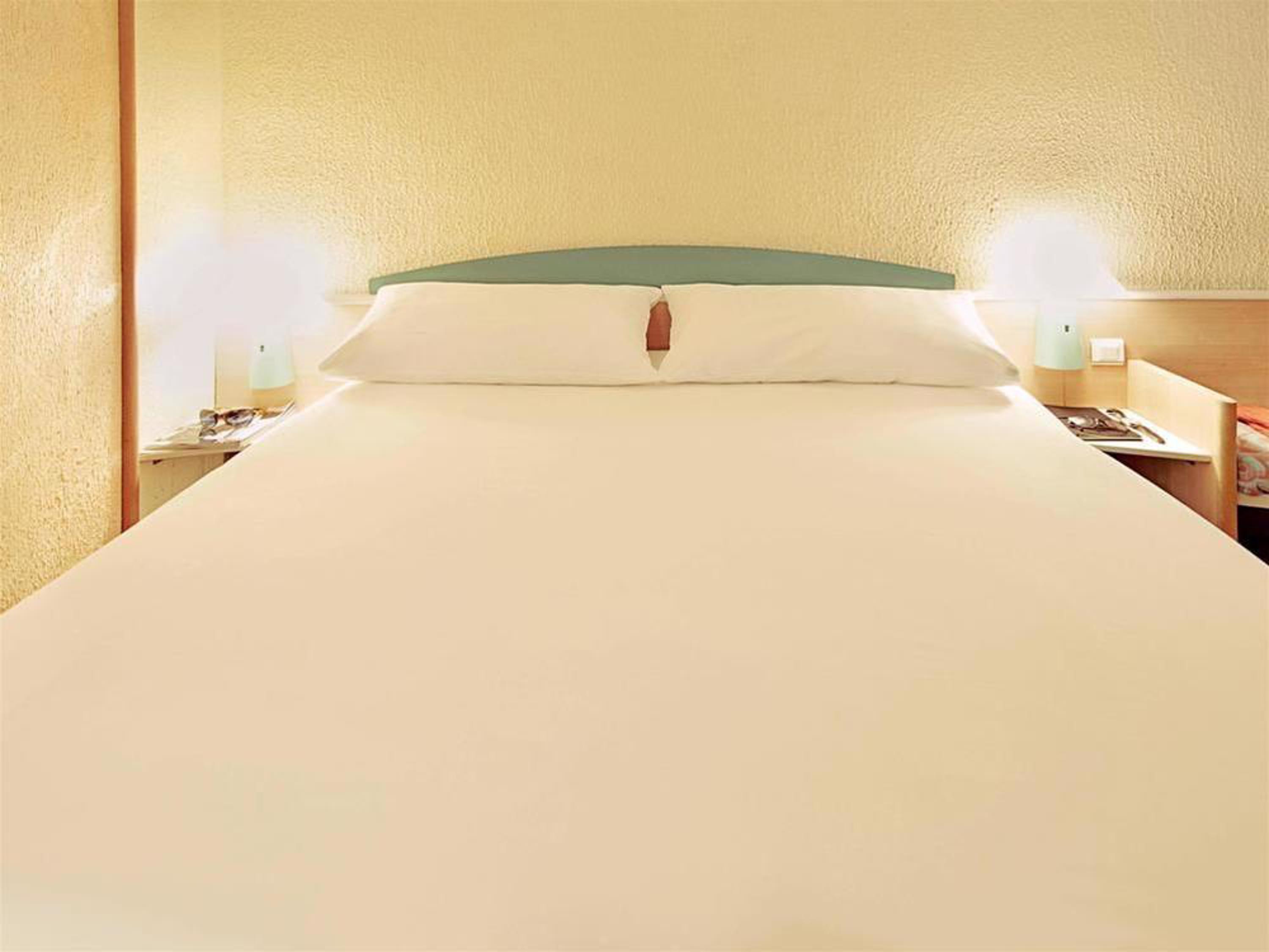 Ibis Nemours Exterior foto