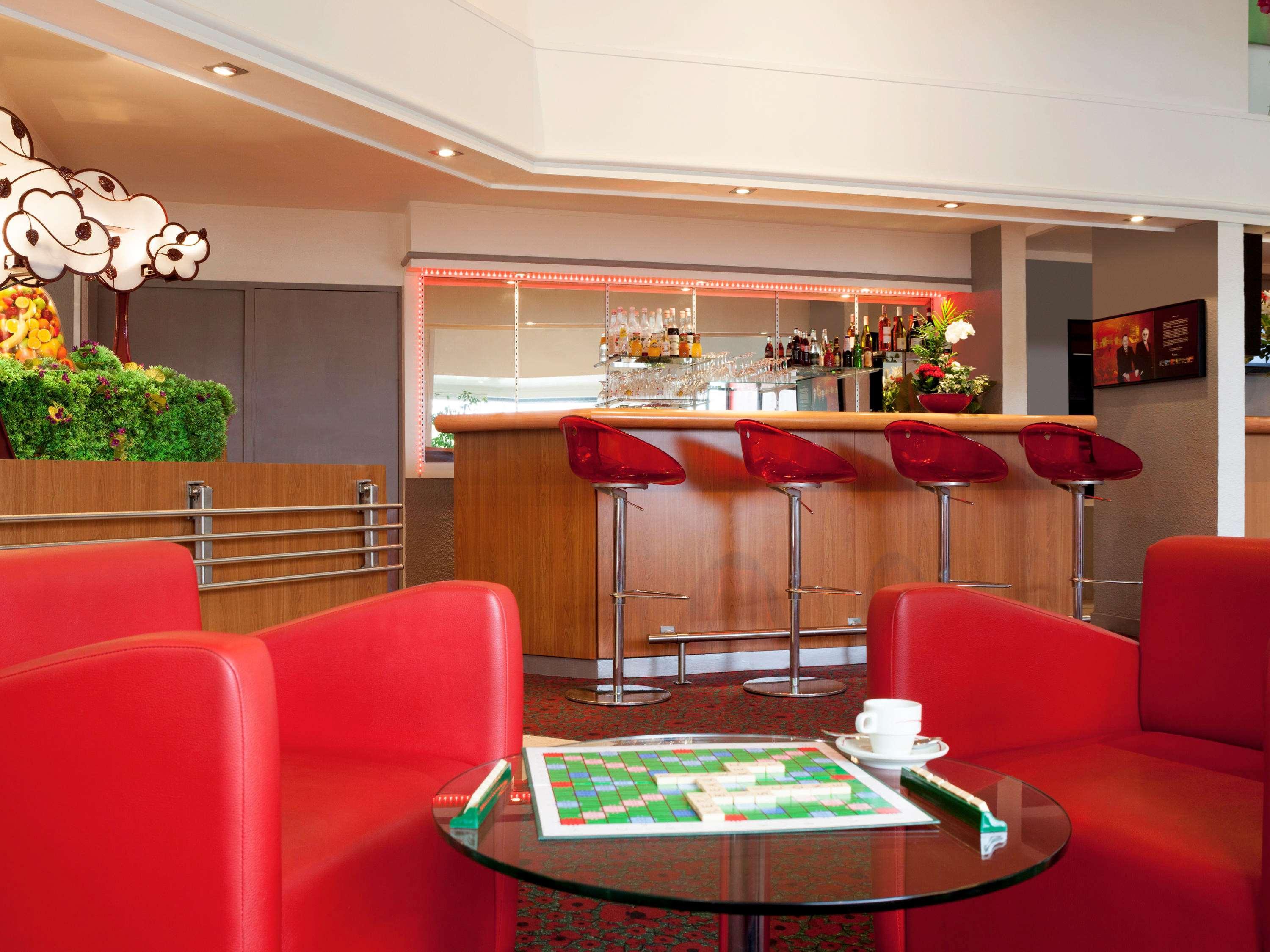 Ibis Nemours Exterior foto