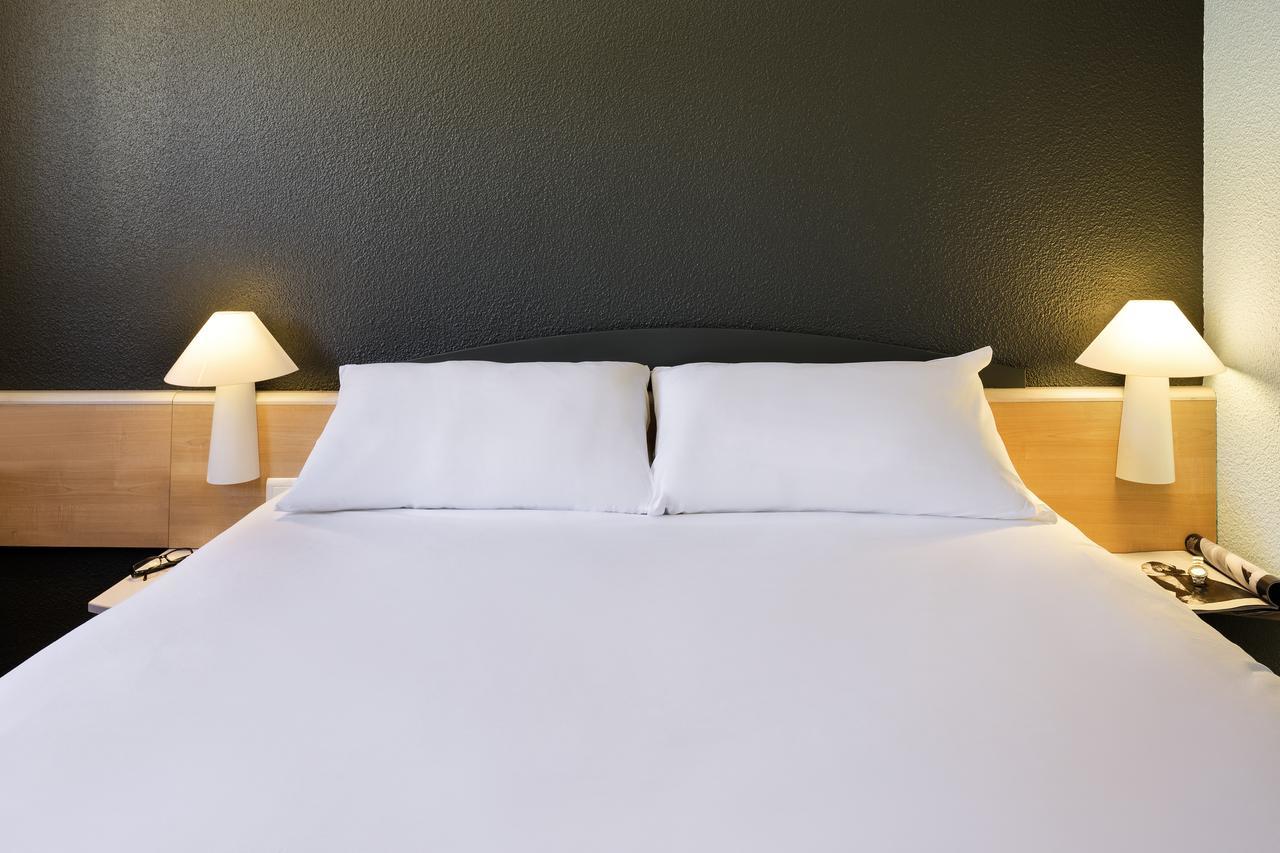 Ibis Nemours Exterior foto
